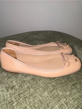 Tory Burch Leather Bow Beige Tan Flats 7.5